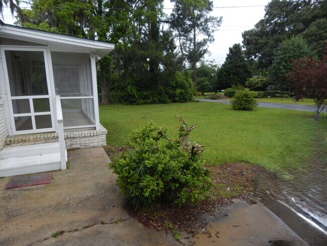 Foto del edificio - Cute home in Lakeland