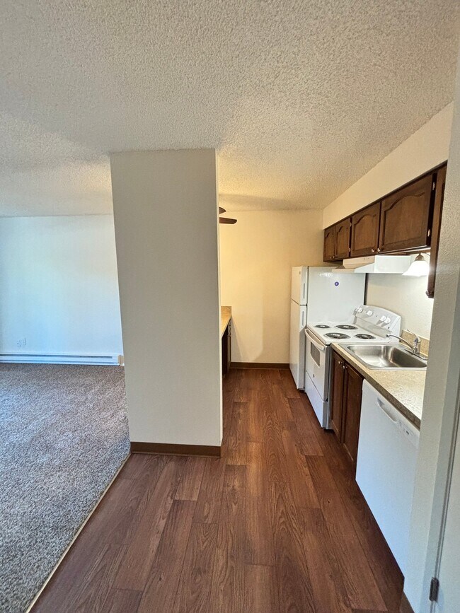 Foto del edificio - 3950 SW 102nd Ave