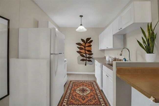 Foto del edificio - 125 Whitney Pl