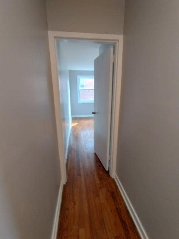 Building Photo - 1059 Midland Ave