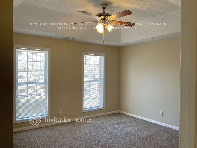 Foto del edificio - 2364 Oakland Spring Dr