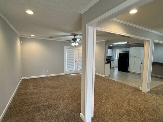 Foto del edificio - Lovely Brick Home!