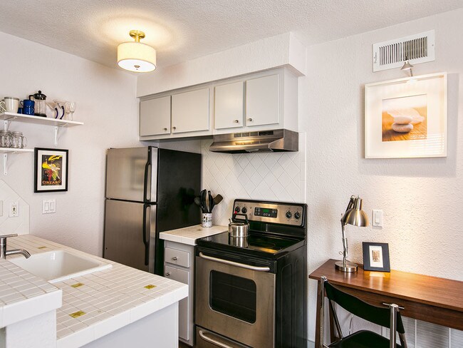 Foto del edificio - 2302 East Side Dr