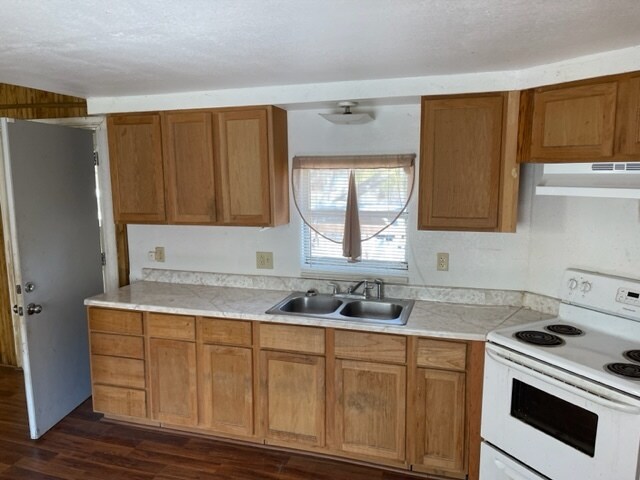 Building Photo - 244 Breezy Ln