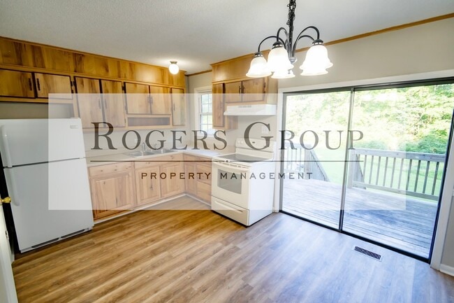 Building Photo - #391*** - 53-55 Horseshoe Bend Rd Duplex