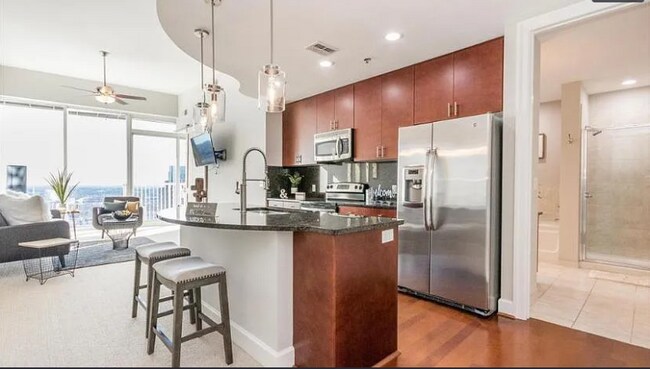 Foto del edificio - 301 Fayetteville St