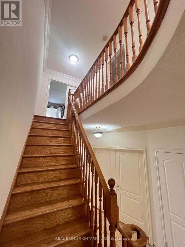 Photo du bâtiment - 36 Stonebridge Blvd