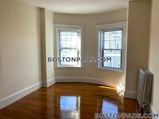 Foto del edificio - 1315 Commonwealth Ave