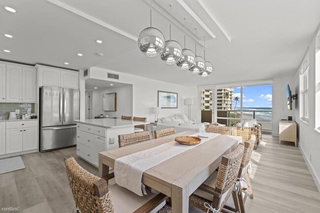 Building Photo - 2 br, 2 bath House - 5440 N Ocean Dr # 306