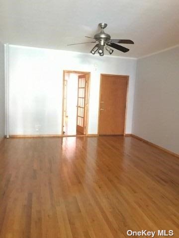 Foto del edificio - 71-50 68th Pl