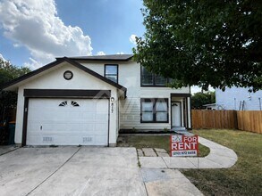 Building Photo - 817 Meadow Peak