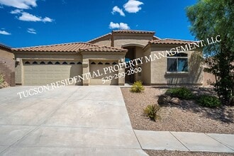 Building Photo - 10737 S Miralago Dr