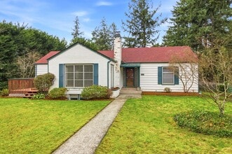 Building Photo - 8131 Veterans Dr SW