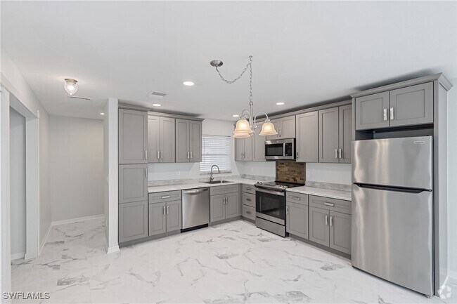 Building Photo - 13426 Heald Ln