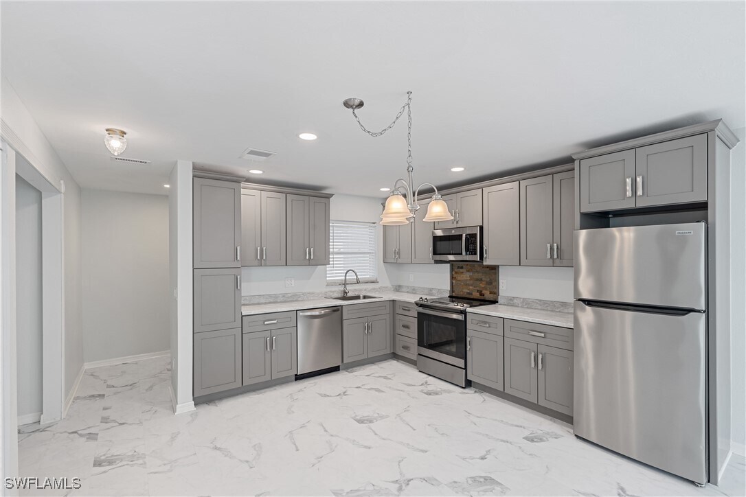 Foto principal - 13426 Heald Ln
