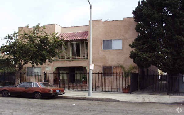 Building Photo - 1222 Gordon St