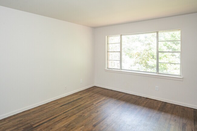 Foto del edificio - 1140 12th St S