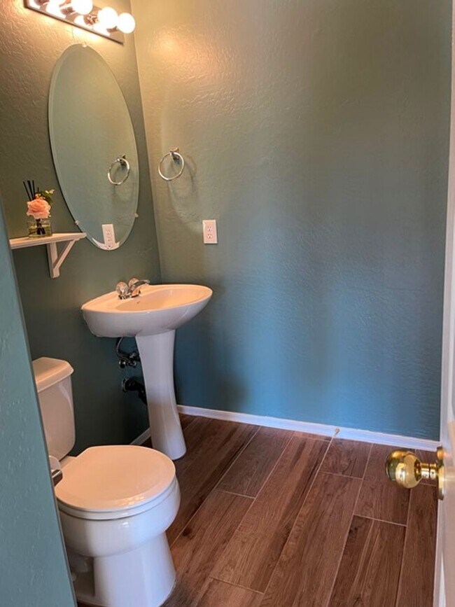 Building Photo - 3 bedroom and 2 1/2 bath home with a pool ...