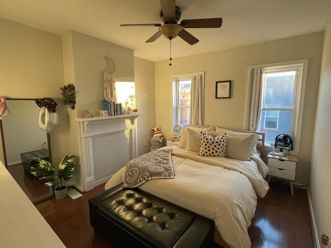 Building Photo - 2 N Rose St