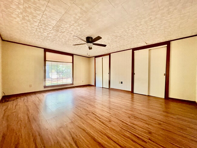 Foto del edificio - 516 Northwest Ave