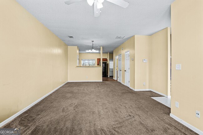 Building Photo - 7298 Wagon Wheel Ct