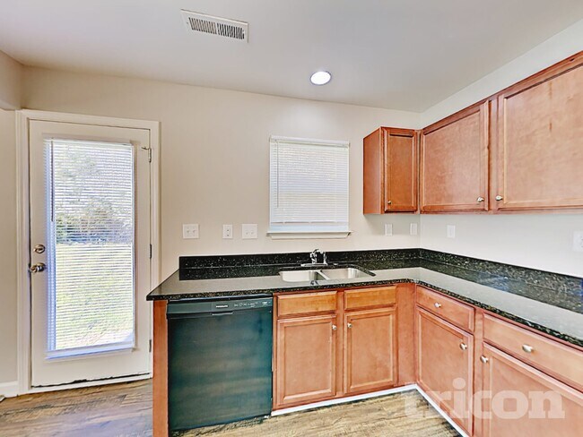 Building Photo - 9415 Bradstreet Commons Way