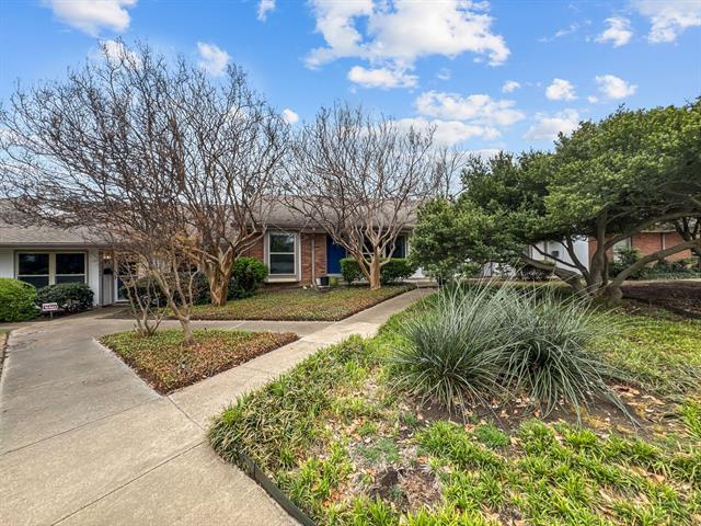 Foto del edificio - 13704 Flagstone Ln