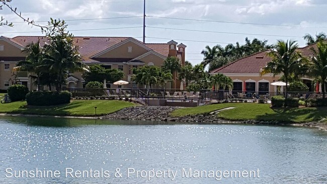 Foto del edificio - 1801 Concordia Lake Cir