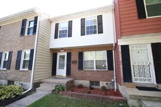 Building Photo - 1473 Charlestown Dr