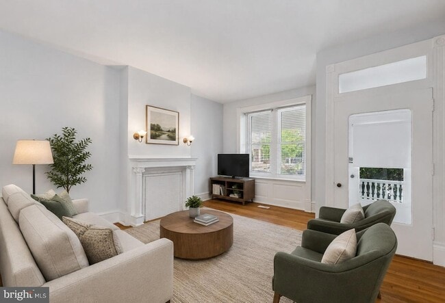 Photo - 24 E Mt Pleasant Ave Townhome