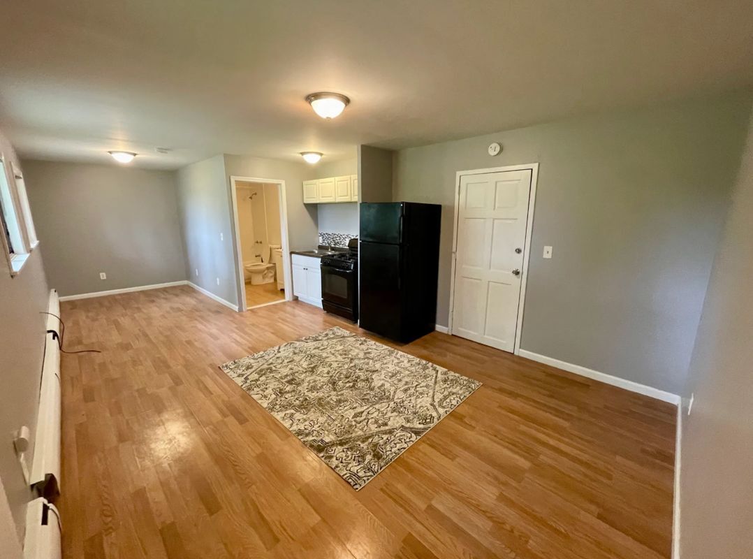 Foto principal - 84 Willow St