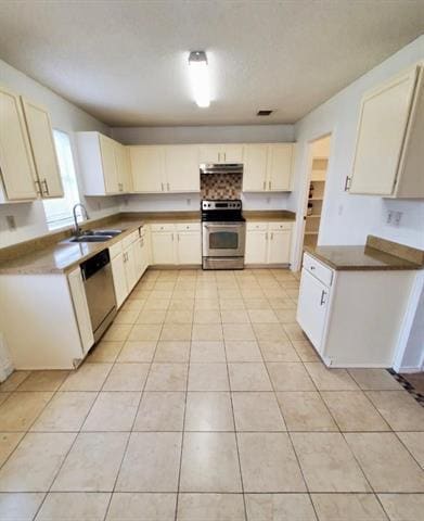 Foto del edificio - 3608 Willow Creek Trail