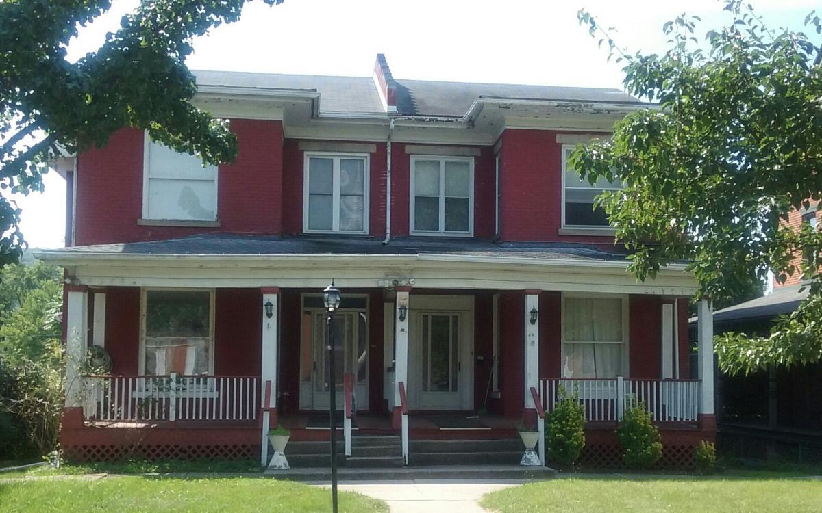 Primary Photo - 806 Allegheny St