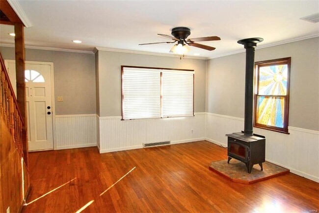 Foto del edificio - 221 Henderson St