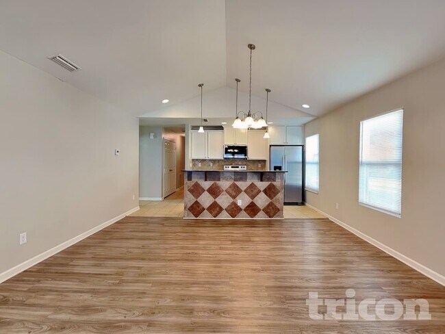 Foto del edificio - 4201 Broadstairs Dr SW