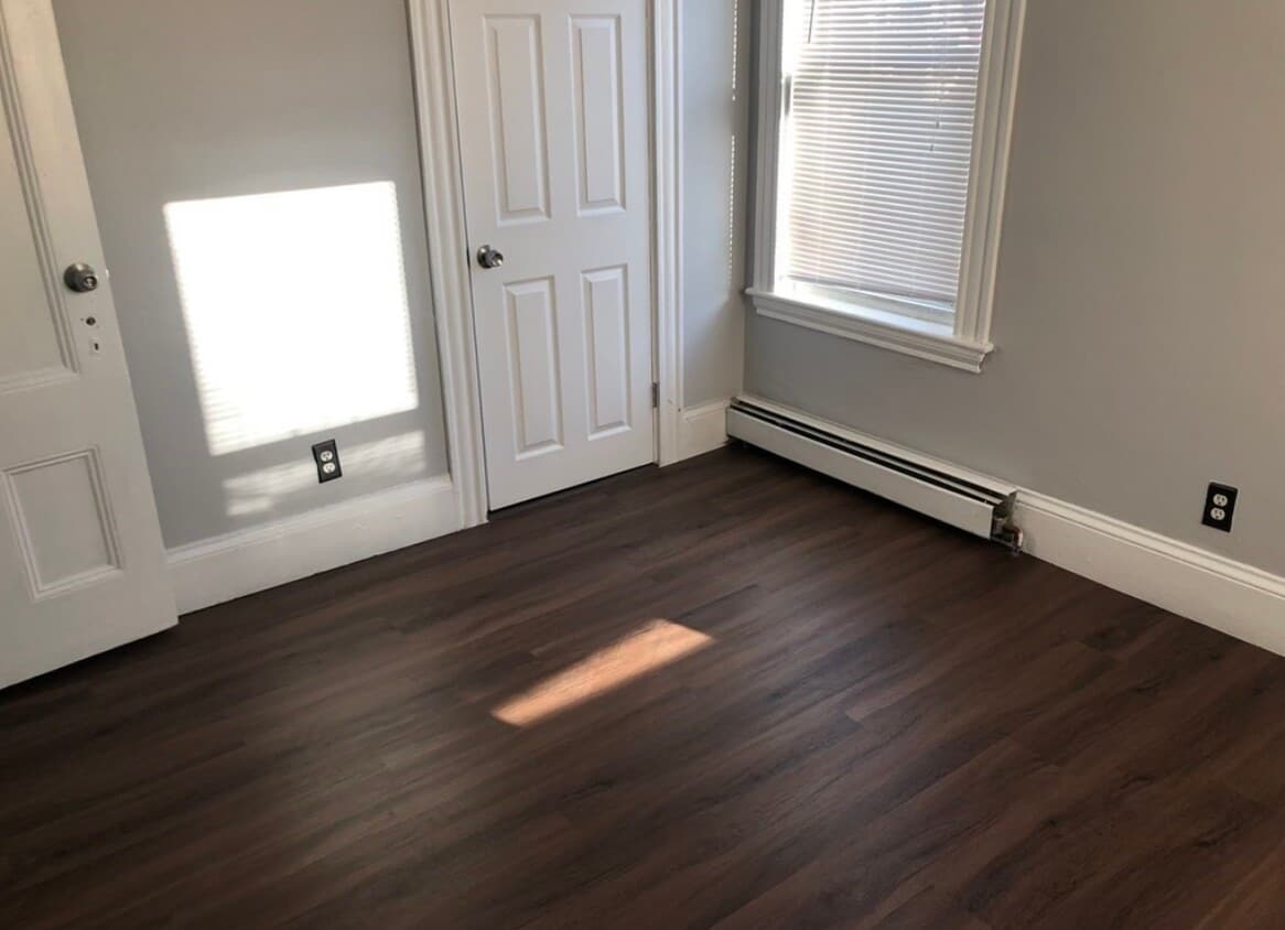 Primary Photo - 203 N St