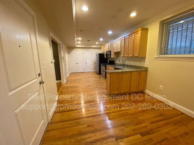 Building Photo - 1372 Randolph St NW