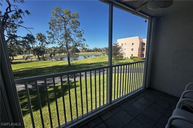 Building Photo - 400 Forest Lakes Blvd