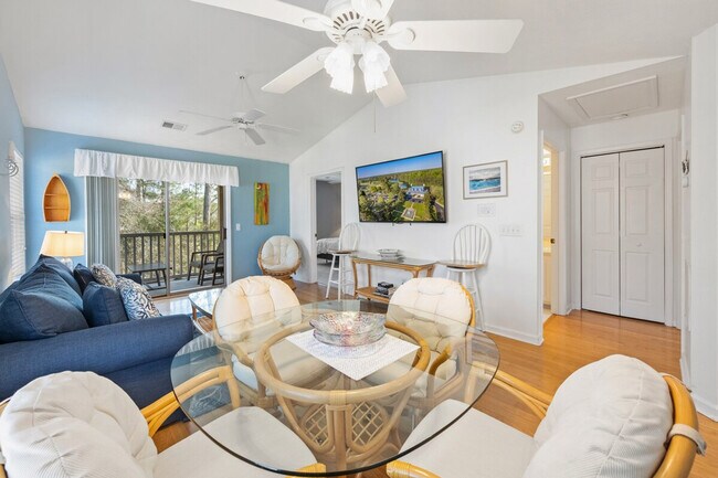 Foto del edificio - 598 Blue Stem Dr