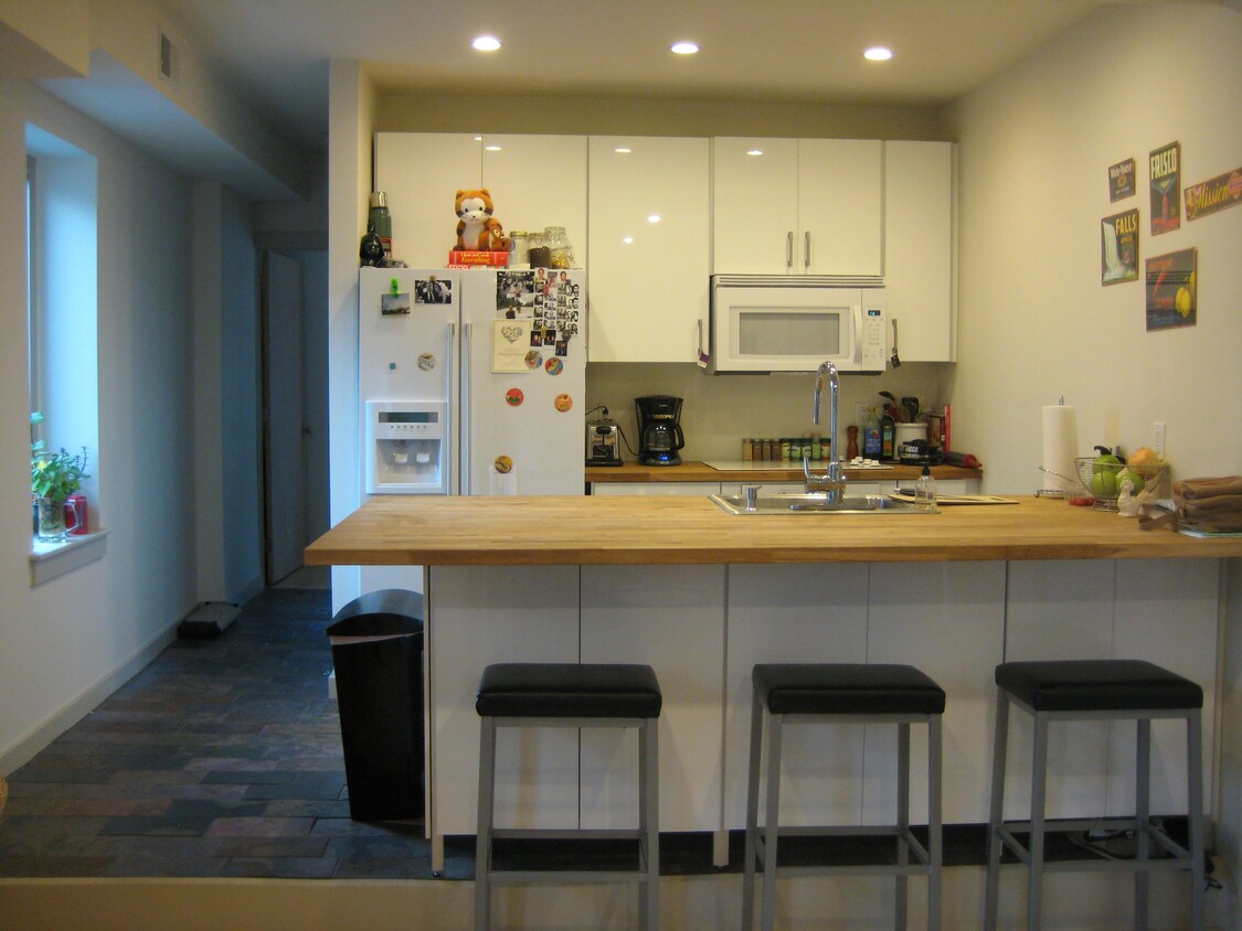 Kitchen - 737 S 8th St