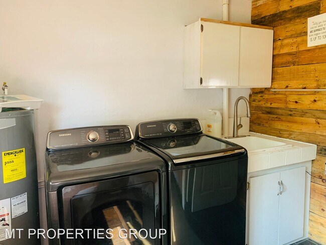 Foto del edificio - 1 br, 1 bath House - 1029 Runyon Drive