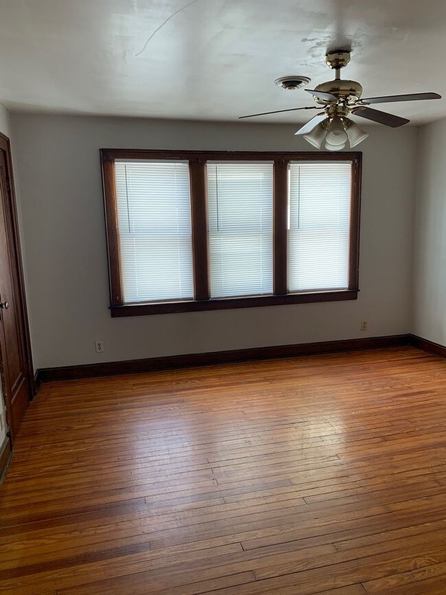 Building Photo - 1717 South 9th Street - B