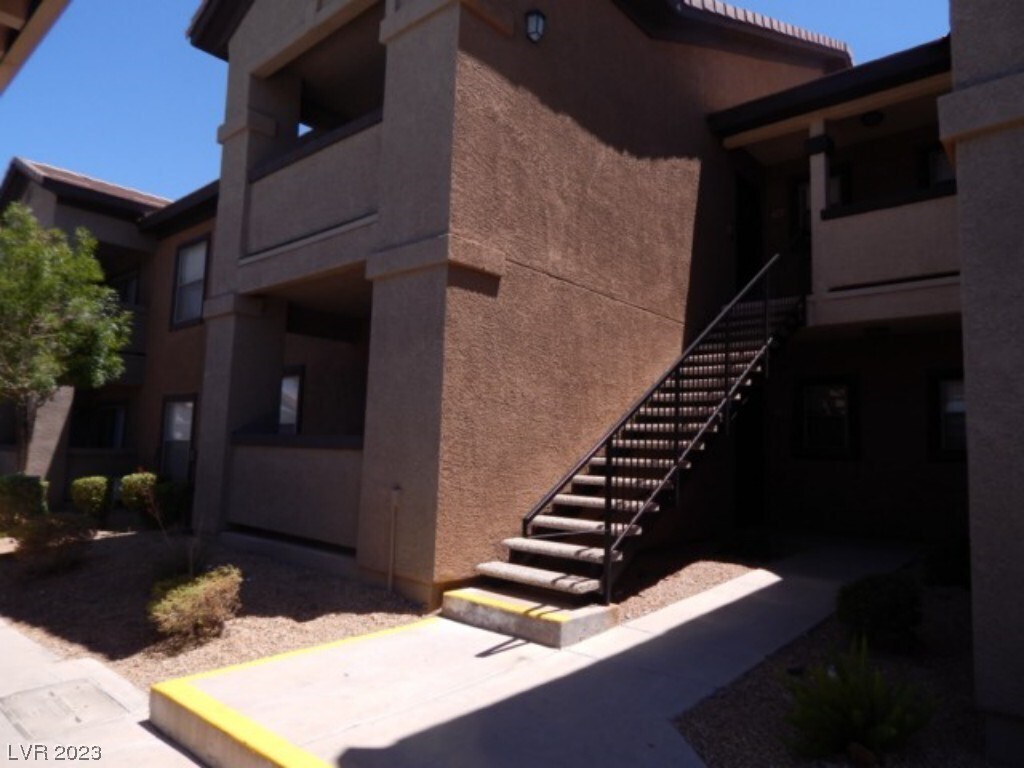 45 Maleena Mesa St Unit 412, Henderson, NV 89074 Room for Rent in