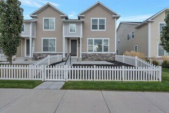 Building Photo - 13178 Blythswood Ln
