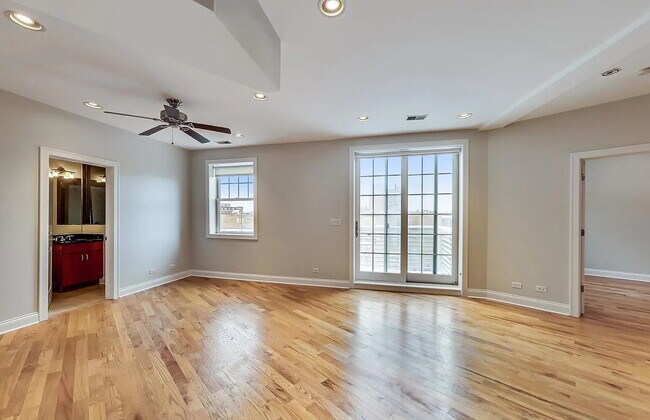 Foto del edificio - Comfortable Living in a Desirable Area