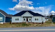 Foto principal - 2946 Smallhouse Rd