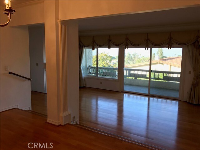 Foto del edificio - 54 Hilltop Cir