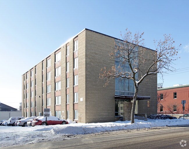 600 University Ave SE, Minneapolis, MN 55414 Apartments Minneapolis