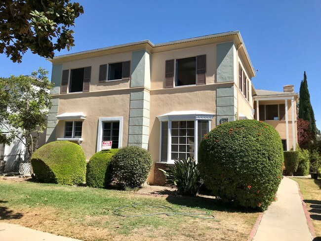 Foto del edificio - 1050 S Genesee Ave