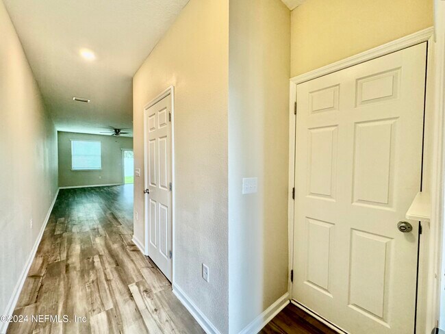 Building Photo - 11774 Beardgrass Wy